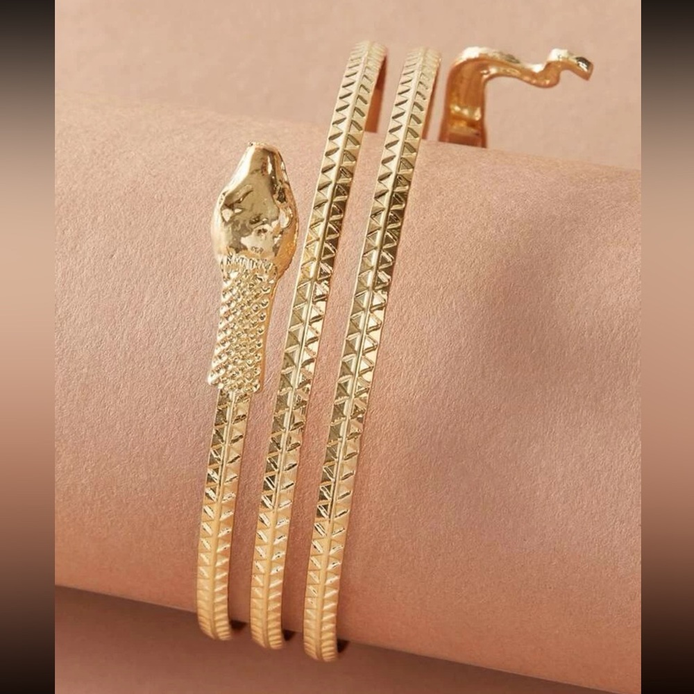 🐍 Awesome Metallic Snake Arm Band 🐍